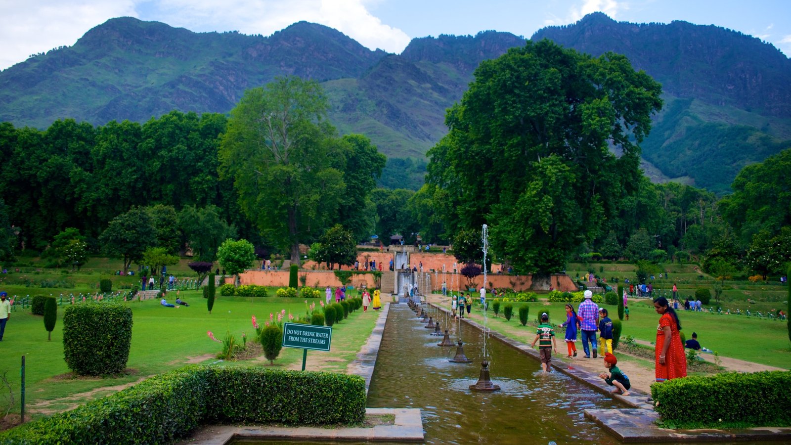 Mughal Gardens